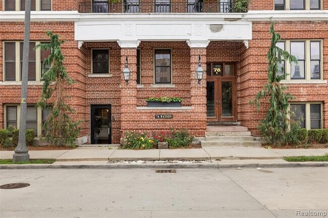 Building Photo - 78 Watson St