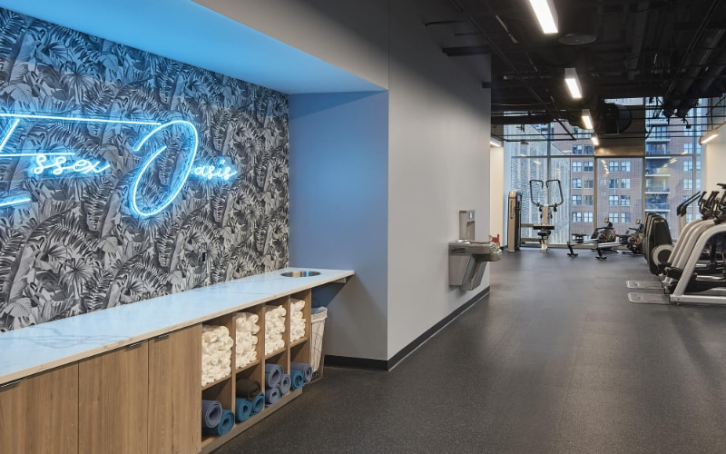 Building Photo - 801 S Michigan Ave