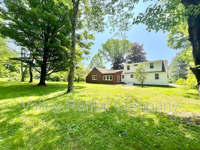 Building Photo - 36 Plumtree Rd