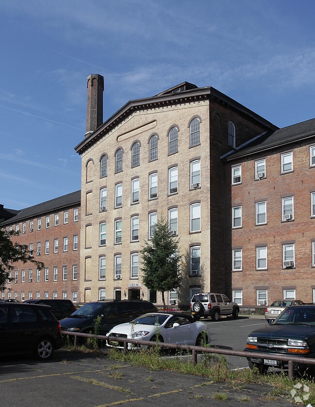 Building Photo - Ogden Mills Apartments
