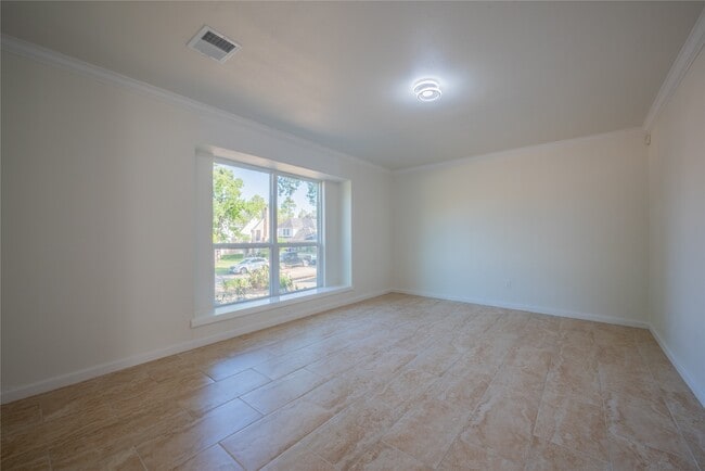 Building Photo - 1923 Big Horn Dr