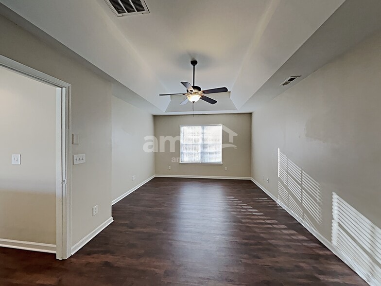 Building Photo - 4227 Springhaven Dr