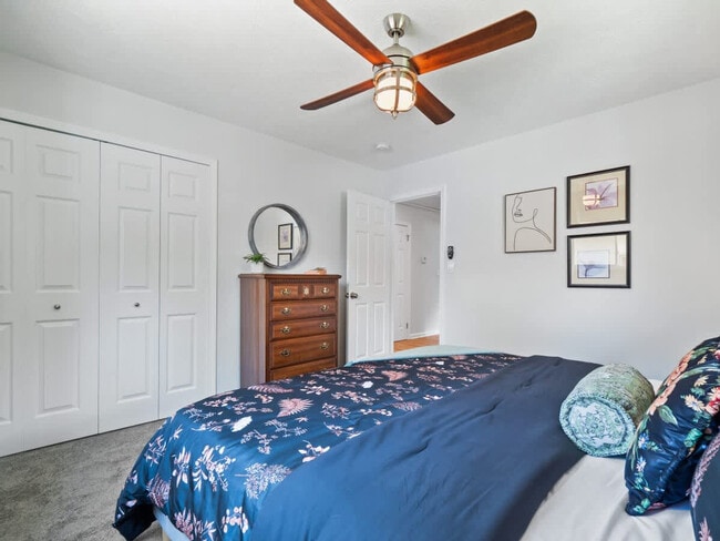 Building Photo - 8040 Strongsville Blvd