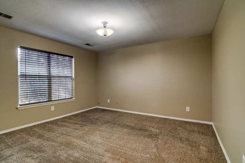Building Photo - 205 Blossom Valley