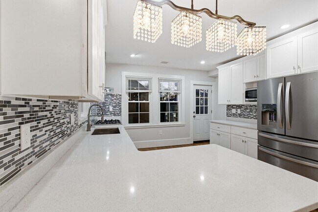 Building Photo - 318 Concord Ave