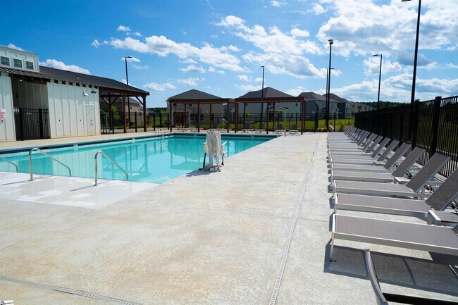 Building Photo - 1029 Killian St