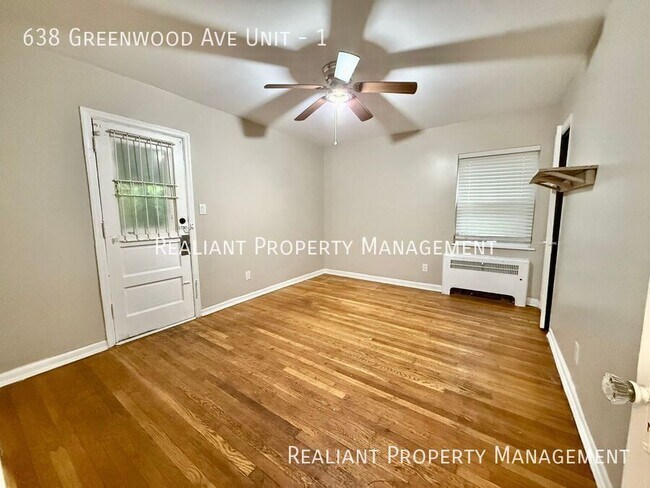 Building Photo - 638 Greenwood Ave