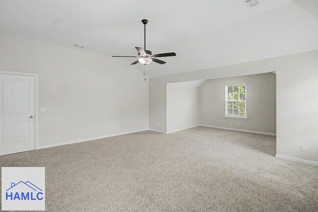 Building Photo - 319 Herty Ln