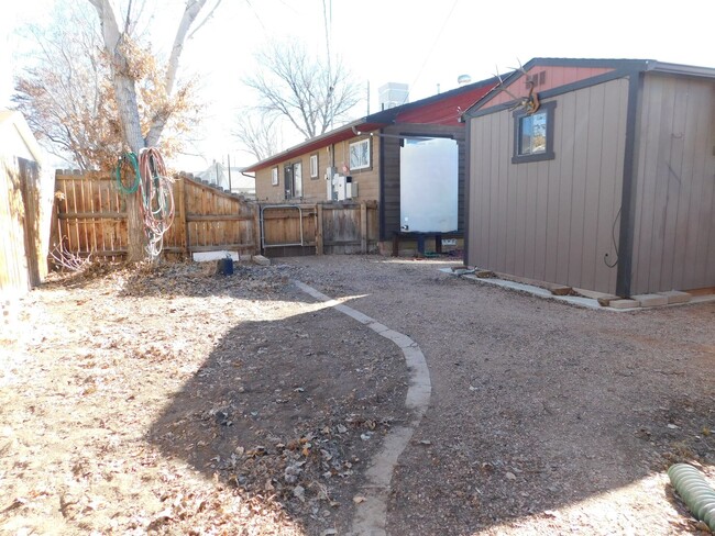 Building Photo - Corner Lot in Fruita