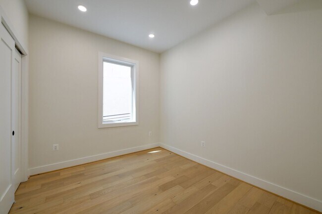 Building Photo - Modern Sophistication in NW/Friendship Heights - BRAND NEW 2BR/2BA w/ Private Parking