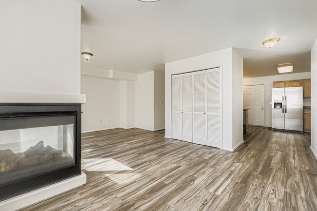 Building Photo - 655 Bosque Vista Point