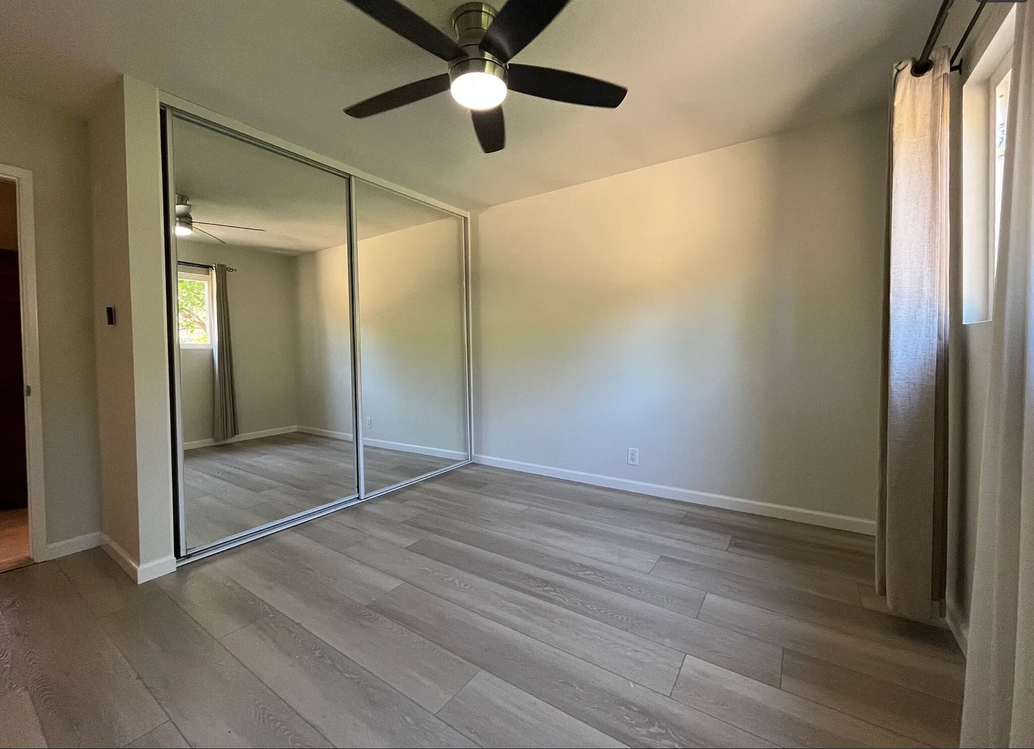 Building Photo - 736 Teaberry St