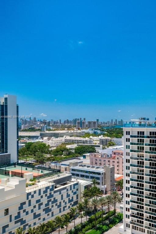 Building Photo - 2301 Collins Ave