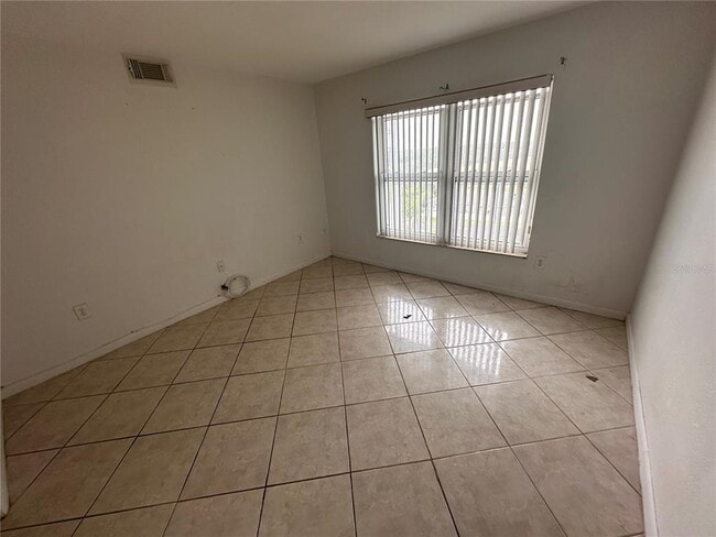 Building Photo - 4939 Floramar Terrace