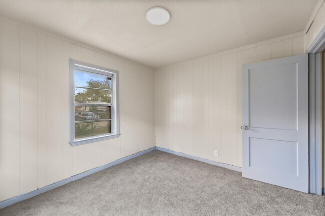 Building Photo - 4313 Engleford St