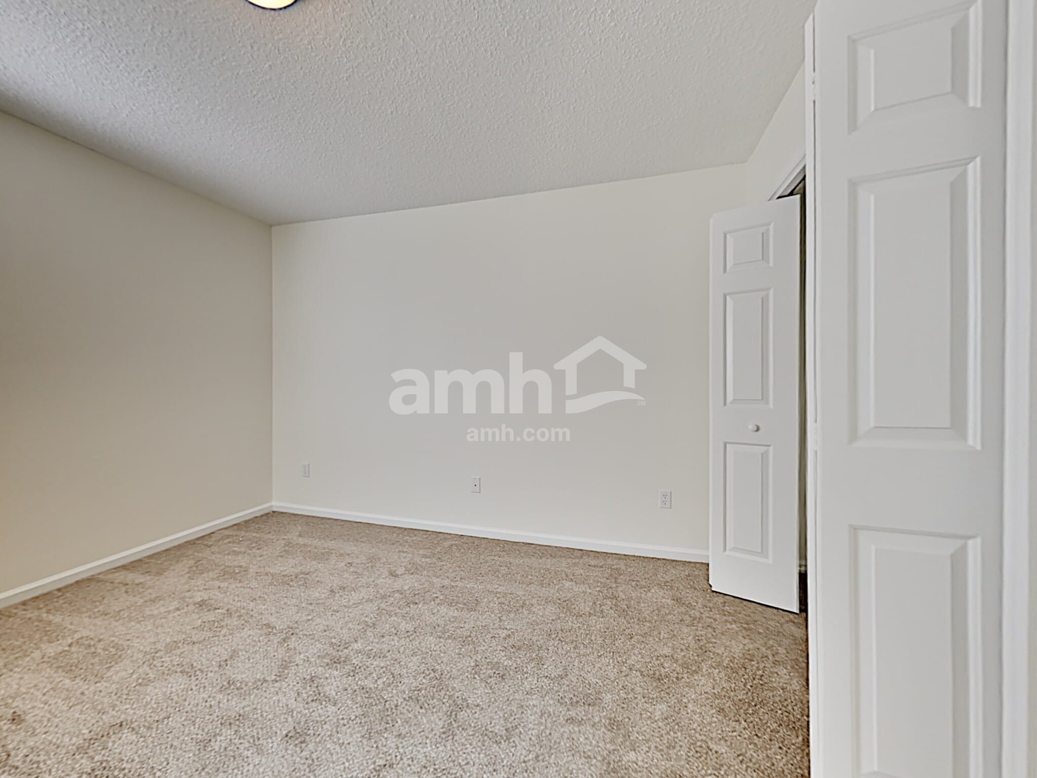 Building Photo - 3111 Stonebrier Ridge Dr