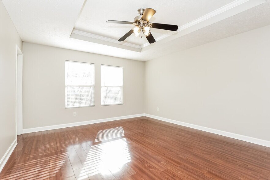 Building Photo - 102 Goodrich Ct