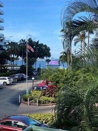 Building Photo - 1408 Brickell Bay Dr