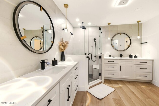 Building Photo - 2730 Sailors Way