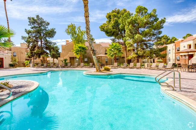 Pool - Pacific Harbors Sunrise