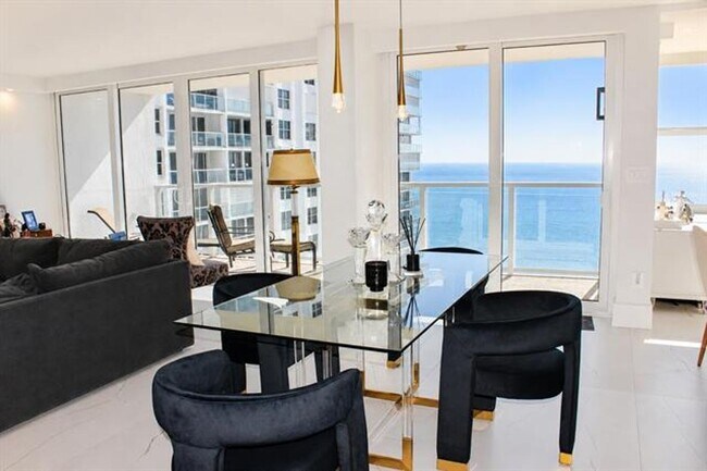 Building Photo - 4300 N Ocean Blvd