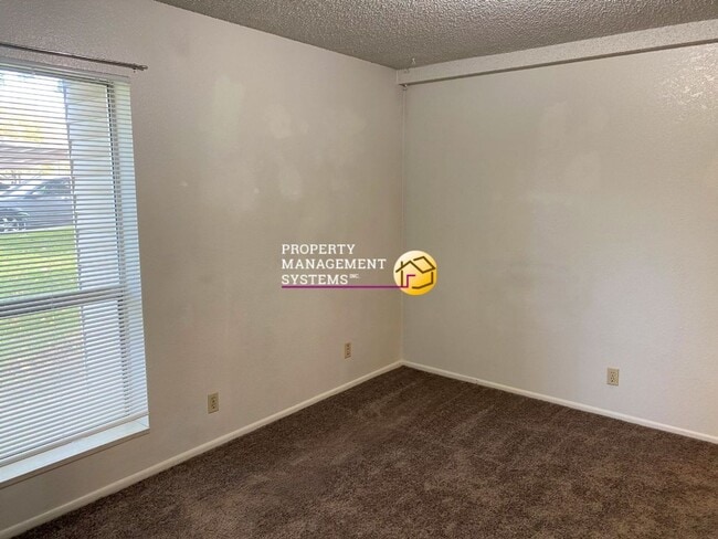 Building Photo - 1042qvc #H