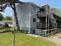 Building Photo - 480 Massillon Rd