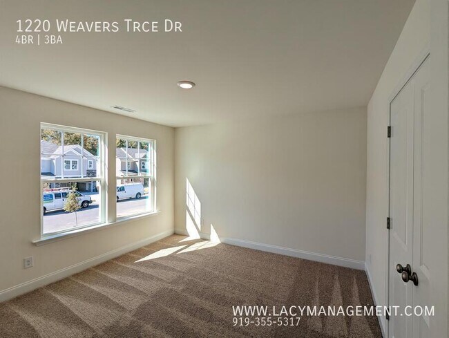 Building Photo - 1220 Weavers Trce Dr