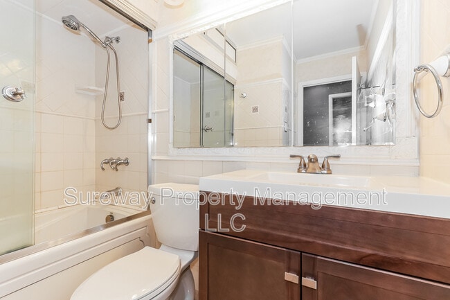 Building Photo - 7 Ebbtide Ln