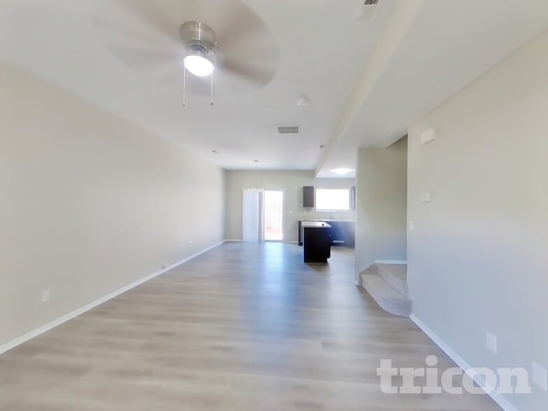 Building Photo - 652 Hailey Glenn View