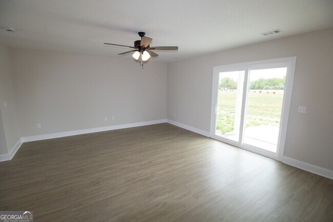 Building Photo - 122 Enclave Ct