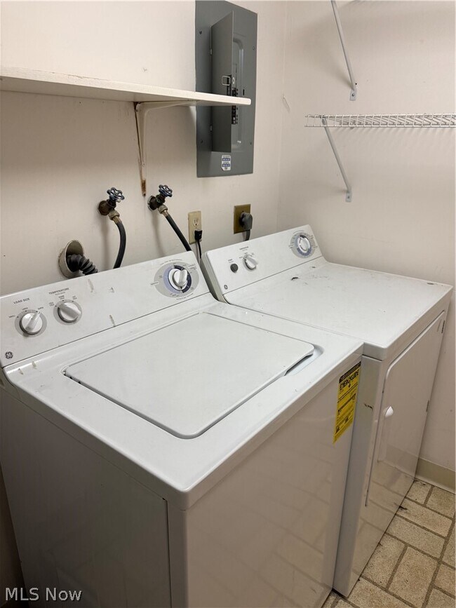 Building Photo - 3287 Bay Landing Dr