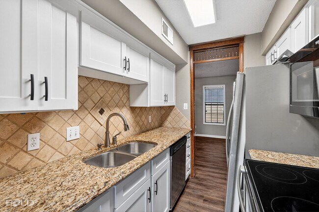Building Photo - 9993 Smugglers Cove Ln