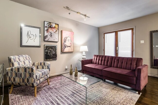 Building Photo - Greystone