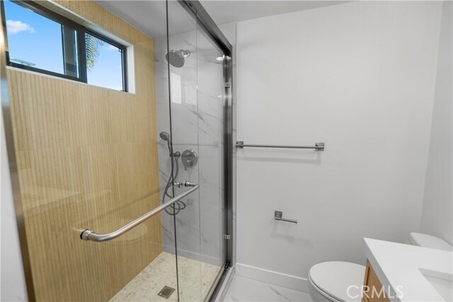 Building Photo - 243 Avenida Montalvo