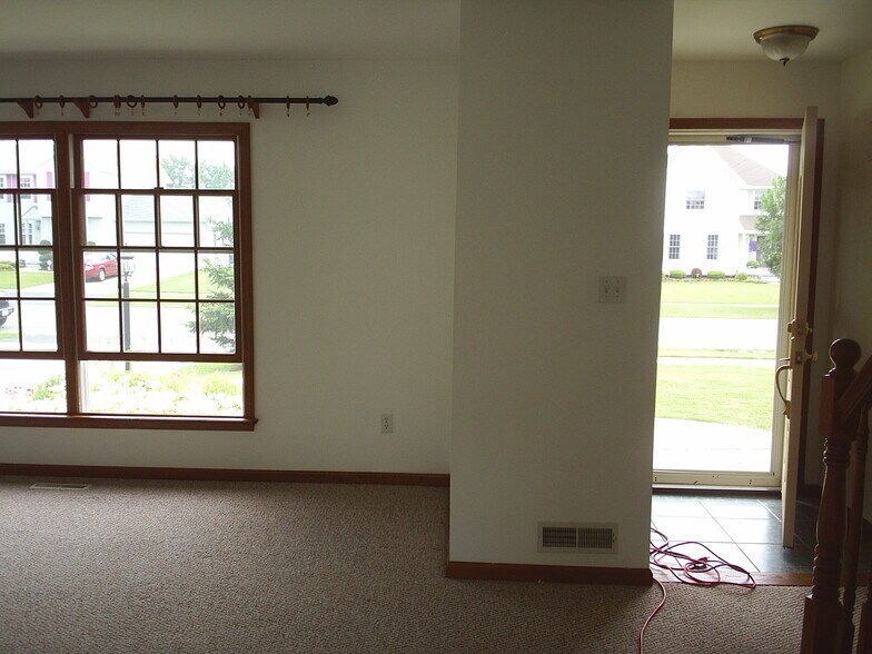 Wide Large Windows in Living Room - 236 Crabapple Ln
