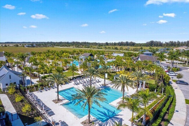 Building Photo - 15750 Longboat Key Dr