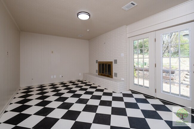Building Photo - 28 Nob Hill Cove
