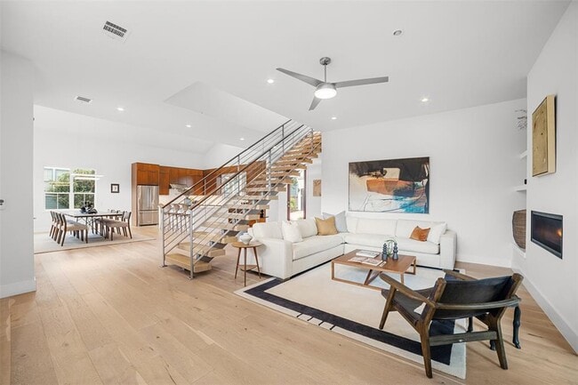 Building Photo - 5001 Shoal Creek Blvd