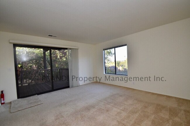 Building Photo - 920 Arlene Way
