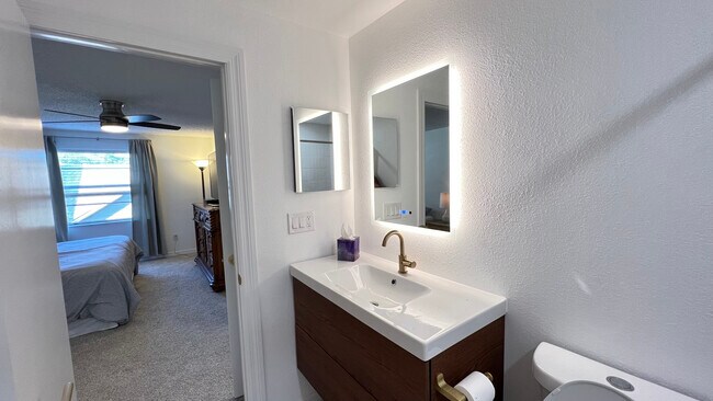 Building Photo - 2870 Rampart Cir