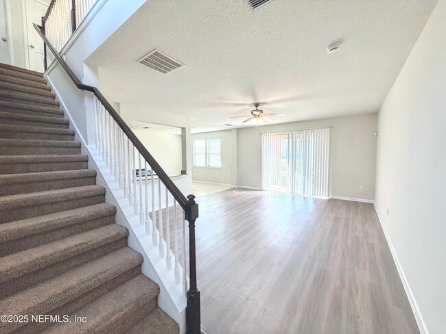 Building Photo - 14020 Corrine Cir