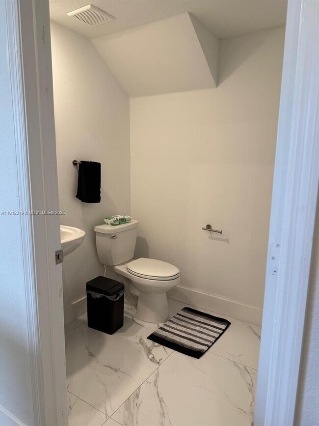 Building Photo - 13150 SW 233rd St