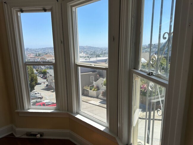 Building Photo - 3782 16th St