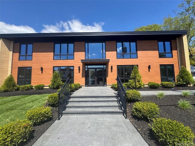 Building Photo - 325 Manville Rd