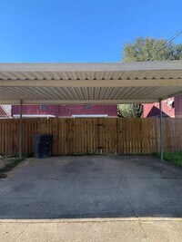 Building Photo - 13932/13934 Azalea Park Ave