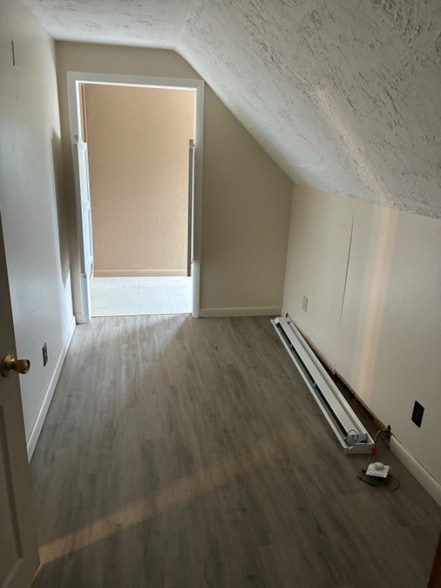 Building Photo - 5 Franklin St