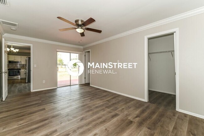 Building Photo - 3 Bedroom Pet-Friendly Home in CAPE CORAL,...