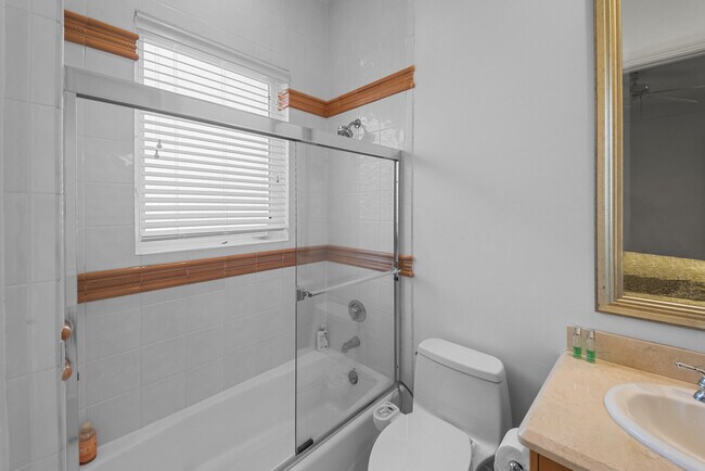 Building Photo - 10058 El Caballo Ct