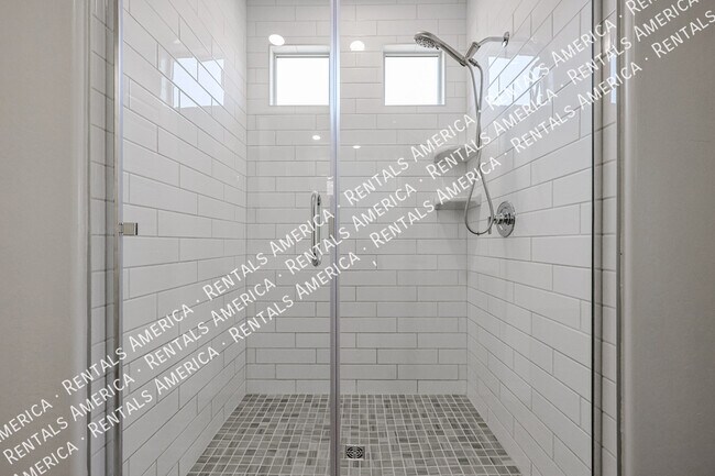 Building Photo - 743 N Abalone Ct.